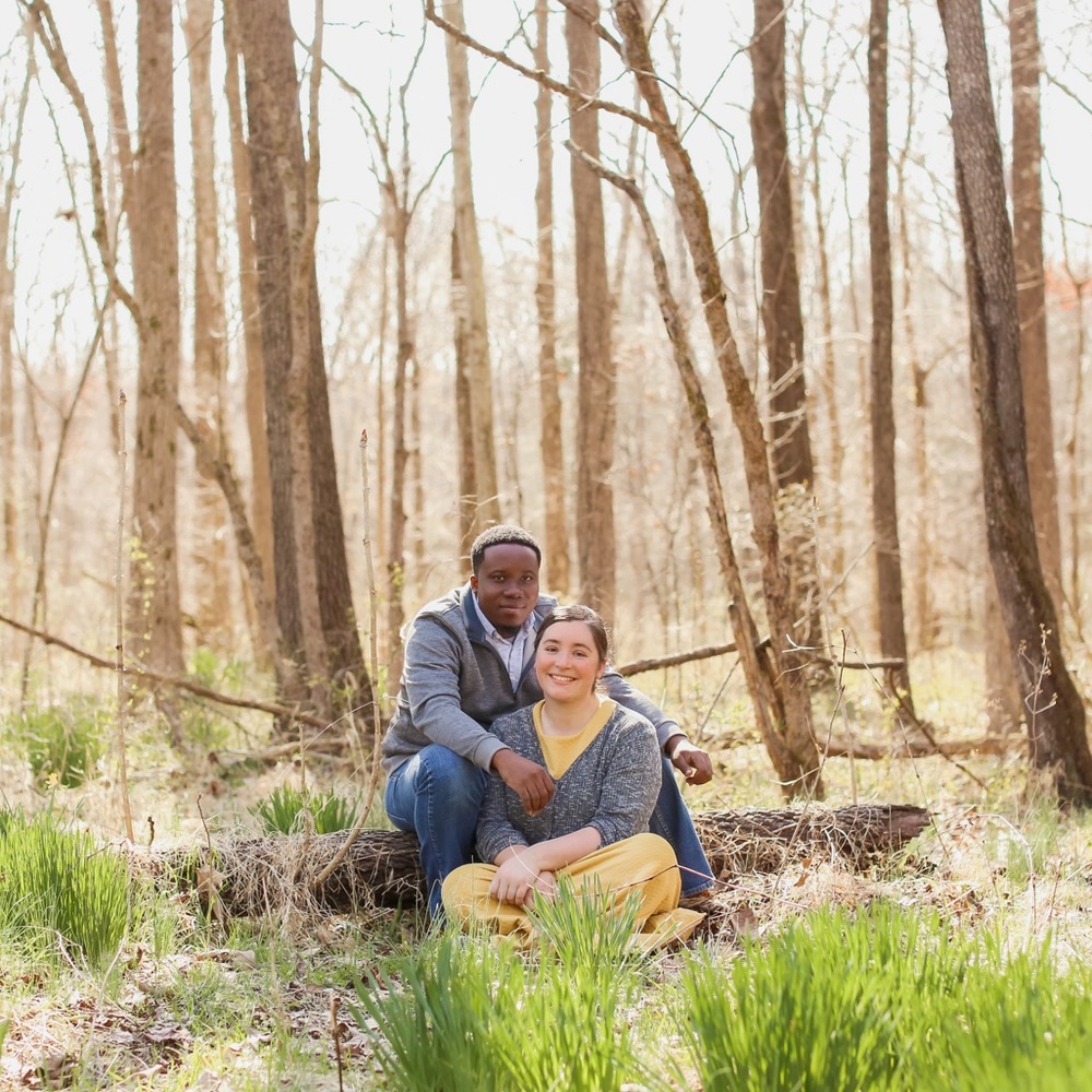 Meet your Posher, Lois